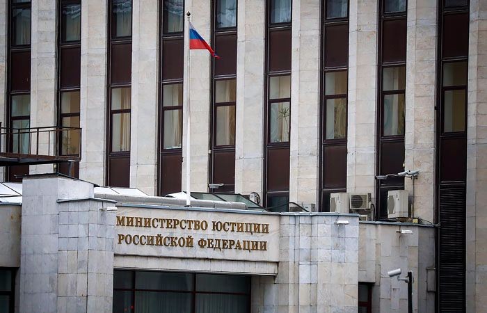 Минюст утвердил новые правила организации гуманитарных миссий в приграничье